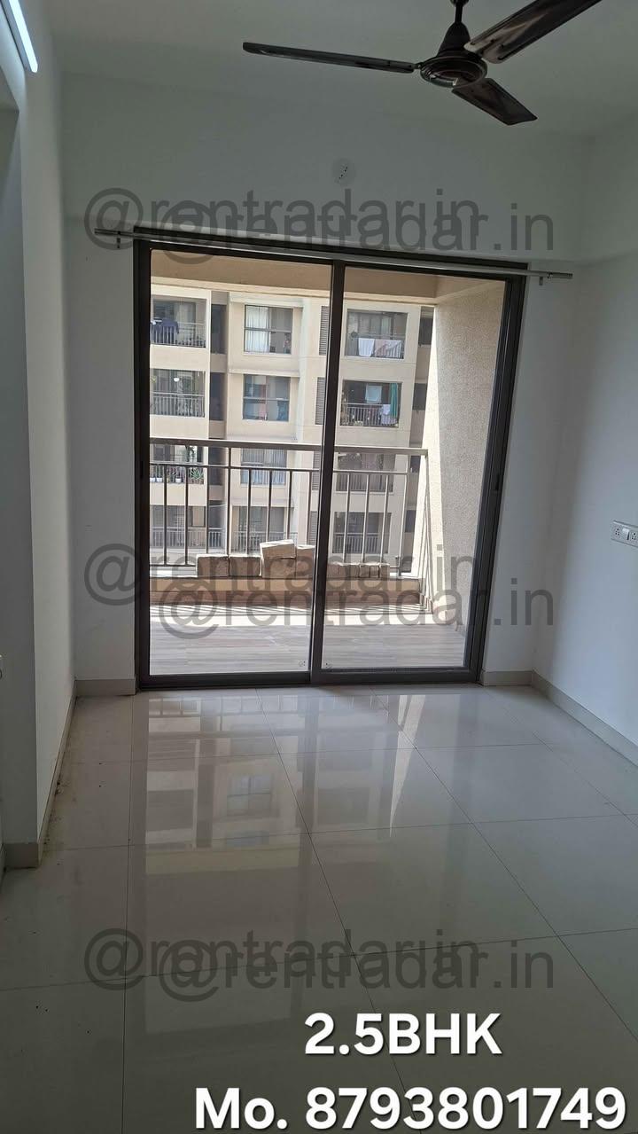 2.5 Bhk For Rent at Ganga Newtown