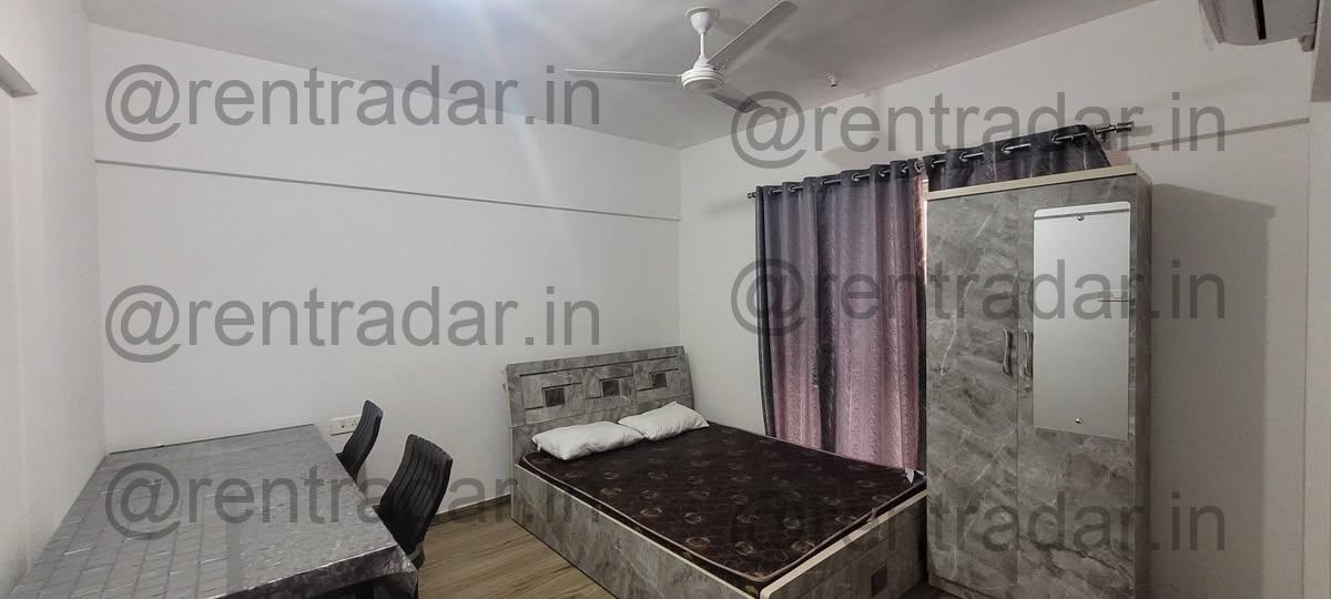Room in 3 Bhk at Keshav Nagar, Mundhwa (oxford Florida Riverwalk)