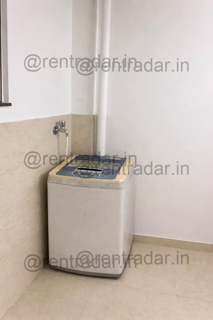 Private Room in 2bhk at Wakad