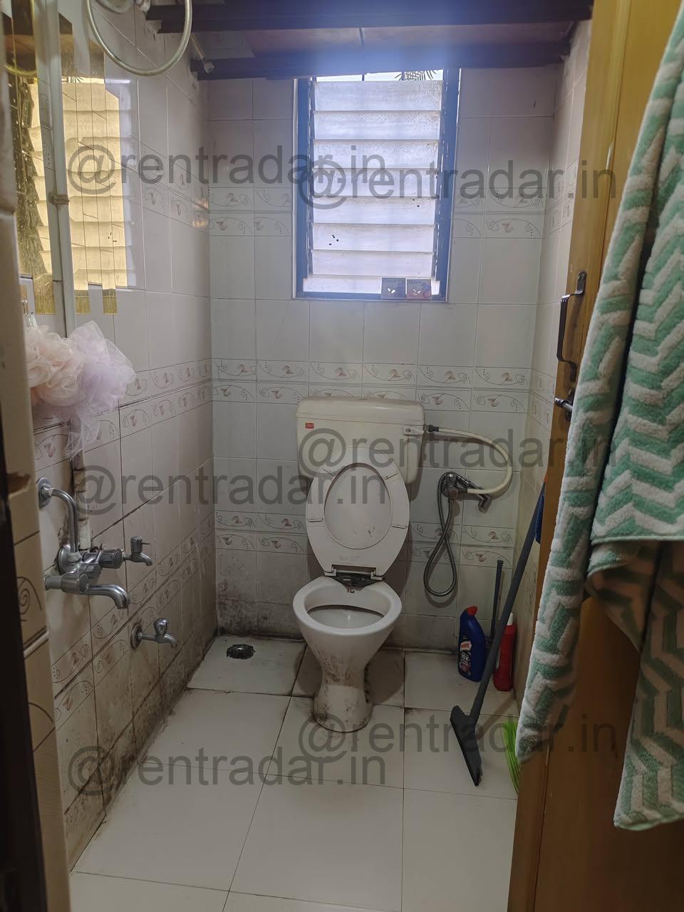 Room in 2bhk at Tingre Nagar