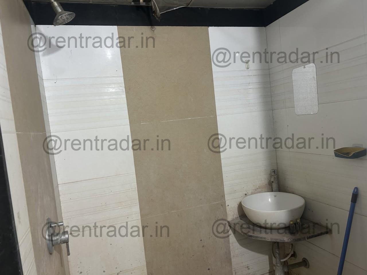 Room in 2 Bhk at Wakad