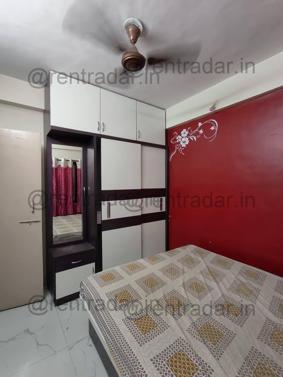 1.5 Bhk For Rent at Vishrantwadi-airport Road