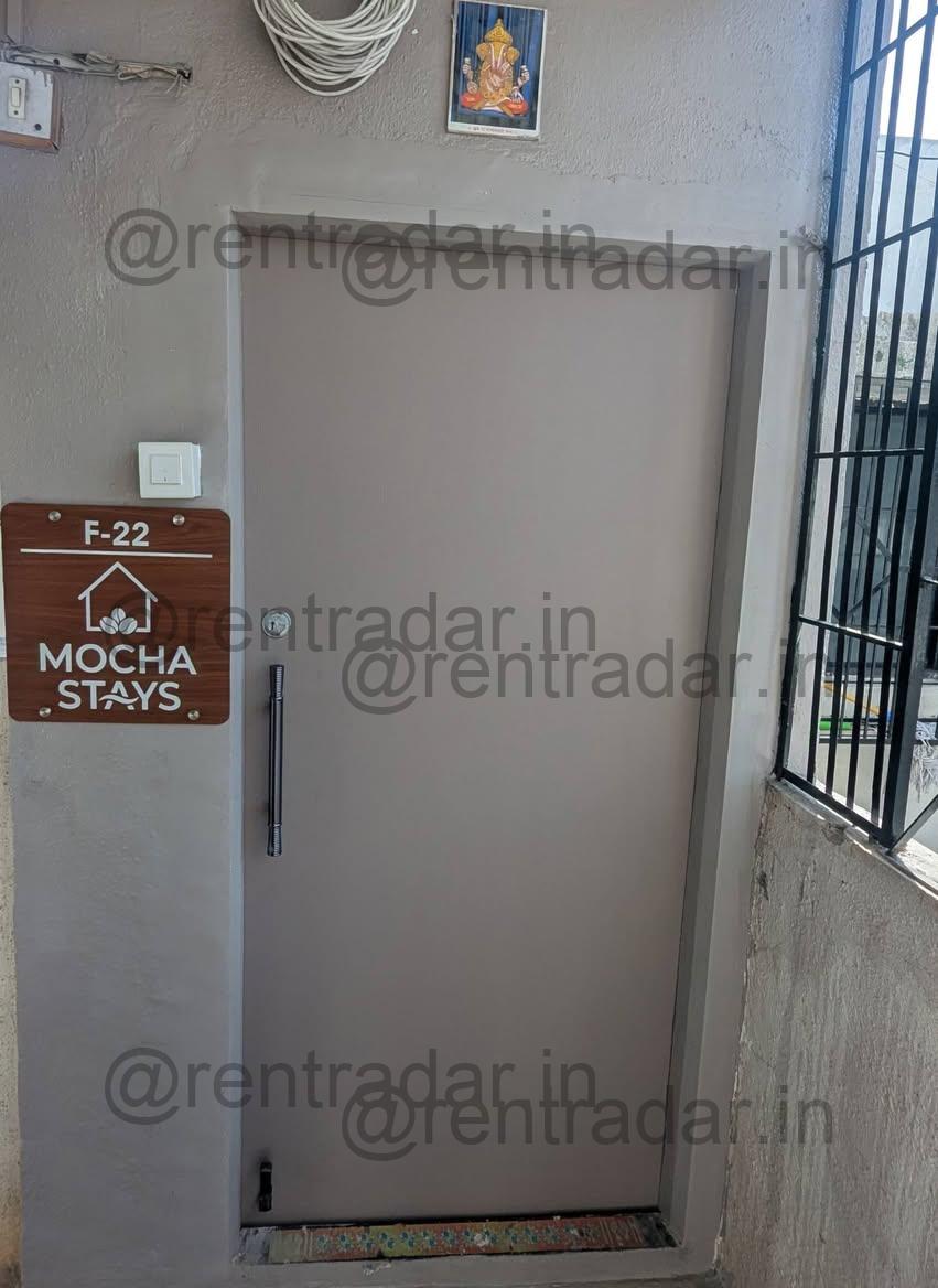 Room in 3 Bhk at Kothrud