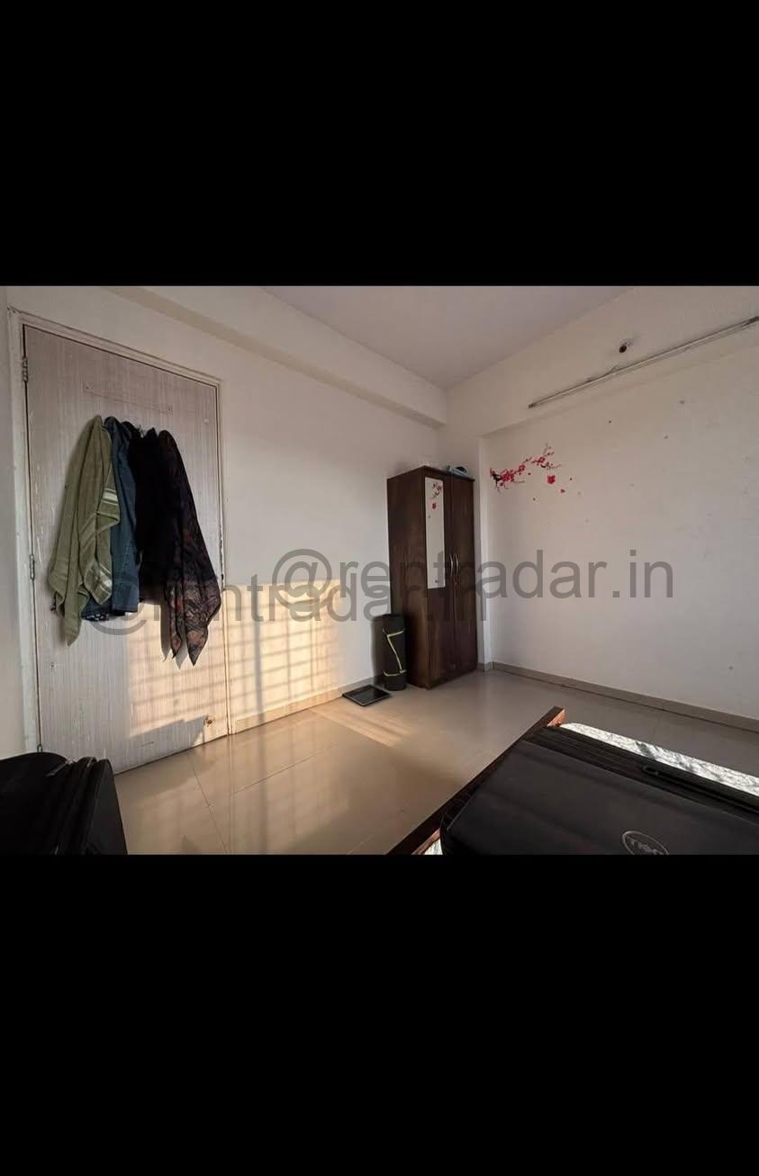 Private Room in 3bhk at Bavdhan