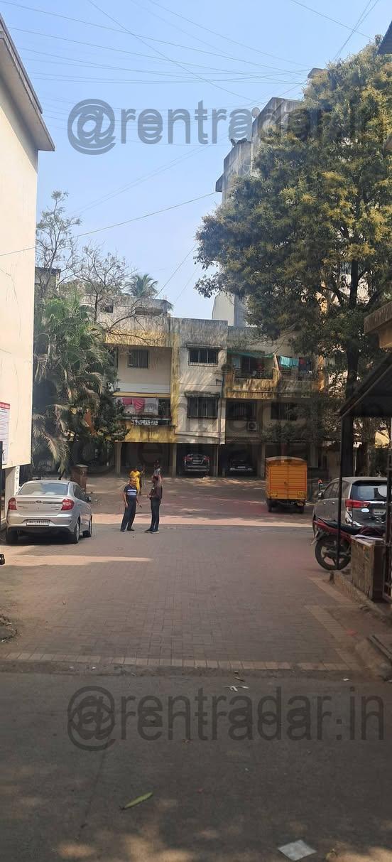 1bhk For Rent at Hadapsar (mantri Market Apartment)