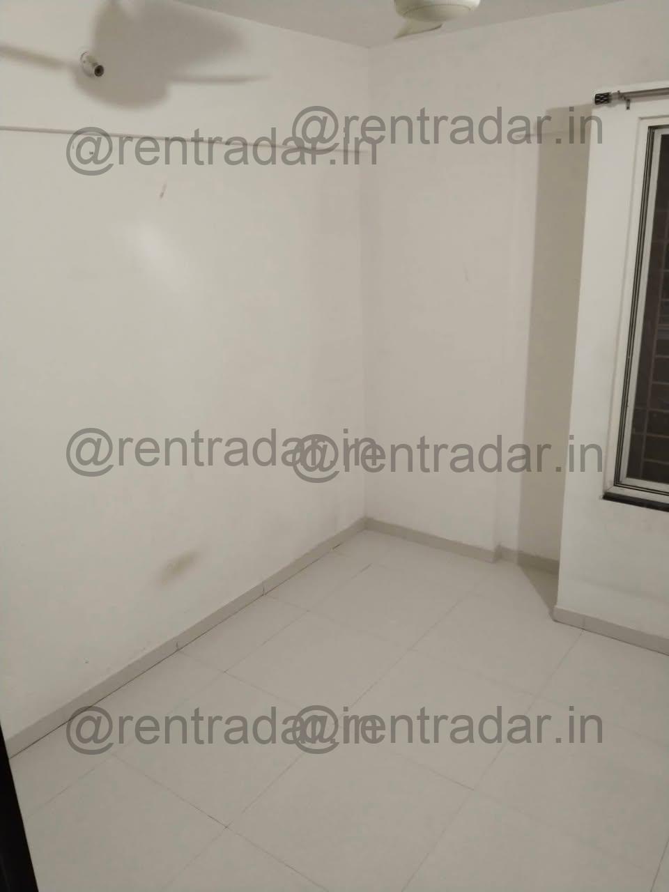 Room in 2bhk at Majestic Oasis