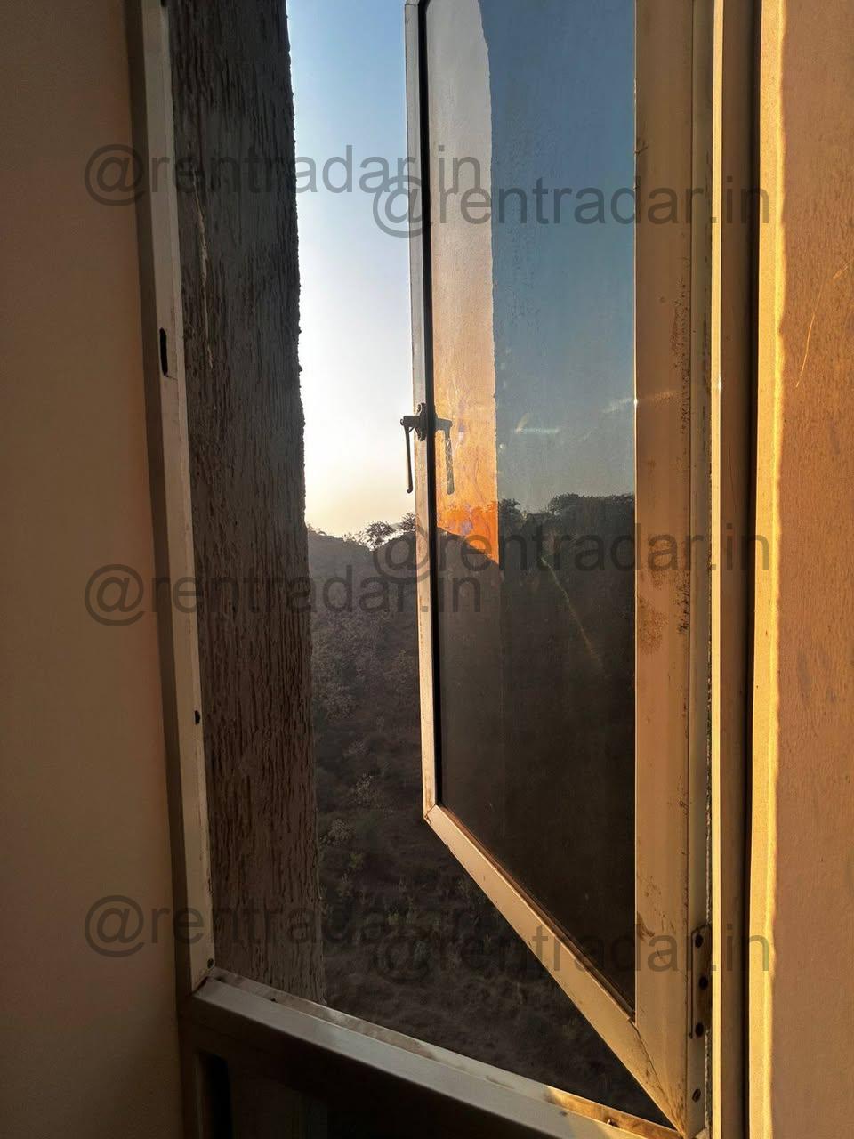 Private Room For Rent at Mahalunge (godrej Hillside 1)