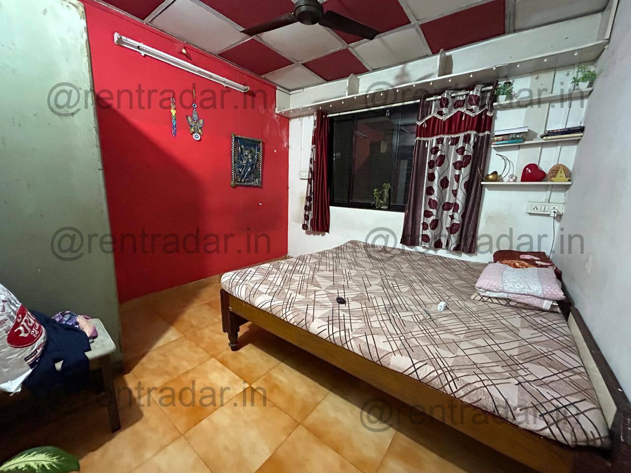Room in 2bhk at Yerawada (chandranil Apartment)