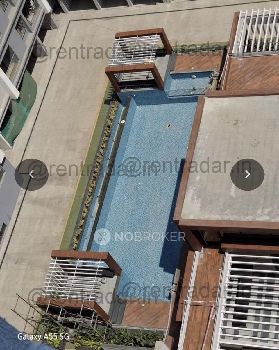 Room in 2bhk at Roshan Milestone Society, Tathwade