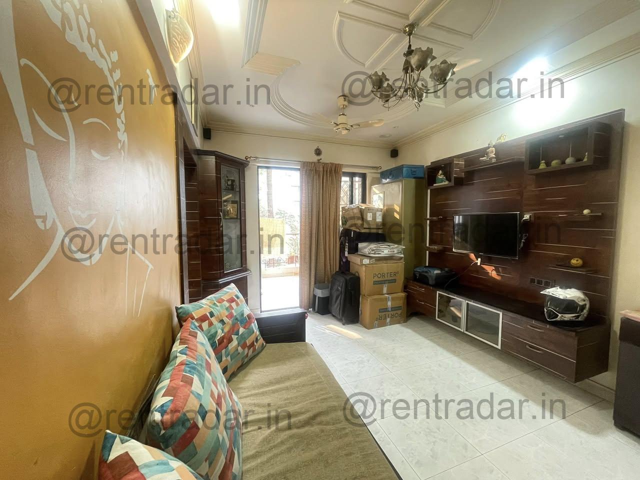 Room in 2bhk at Magarpatta City (grevillea Society)