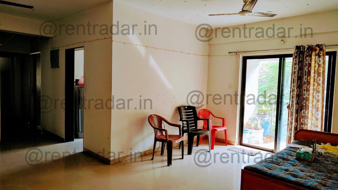 Room in 3 Bhk at Kalpataru Serenity (kalpataru Serenity)