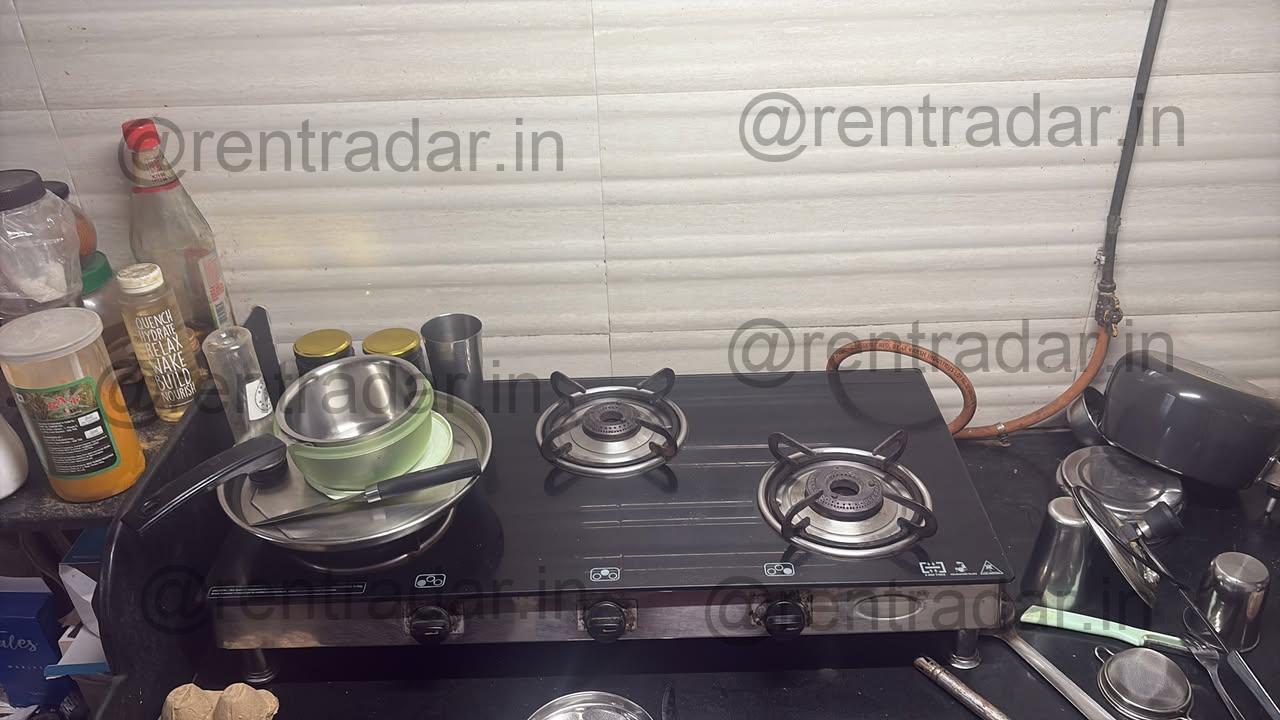 Flatmate Required in 1 RK at Prabhadevi (sadhguru Niwas)