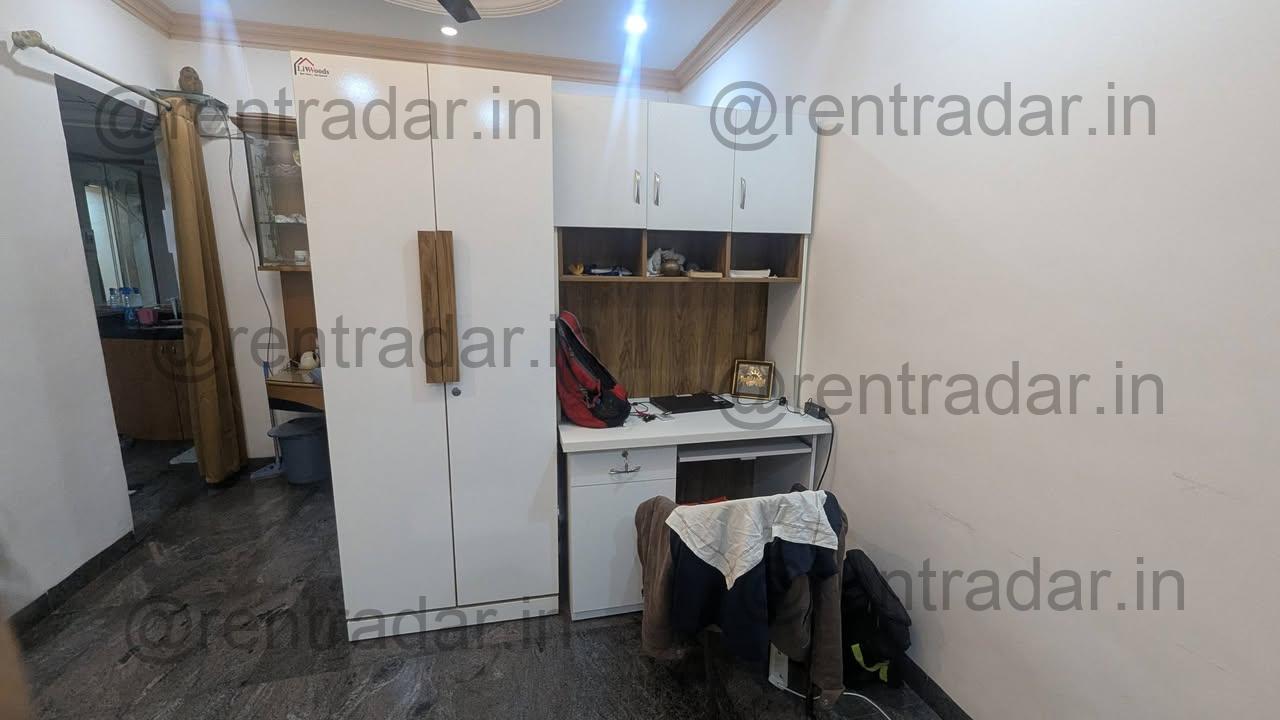 Room in 4 Bhk at Kothrud