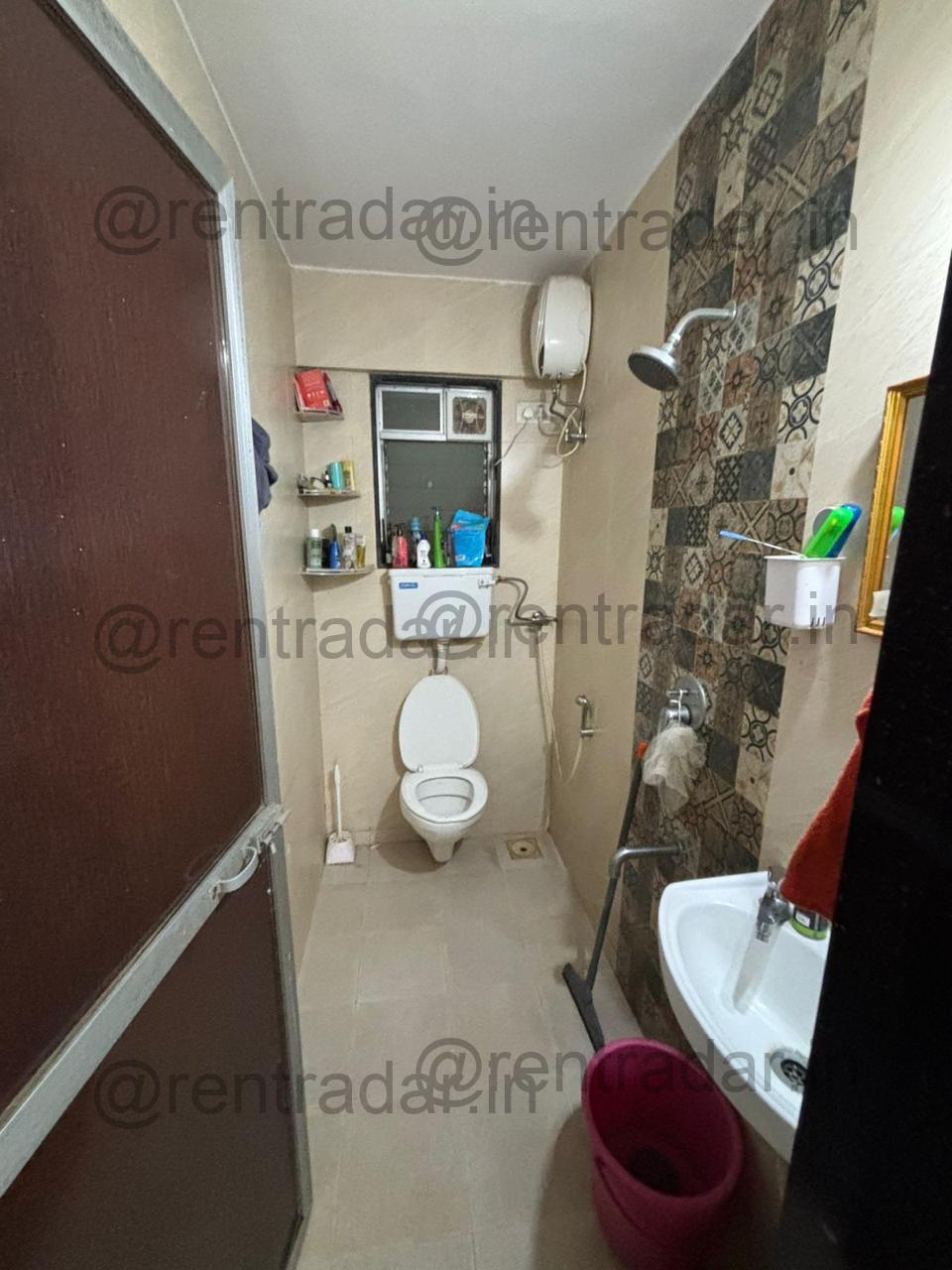 Room in 2bhk at Tilaknagar