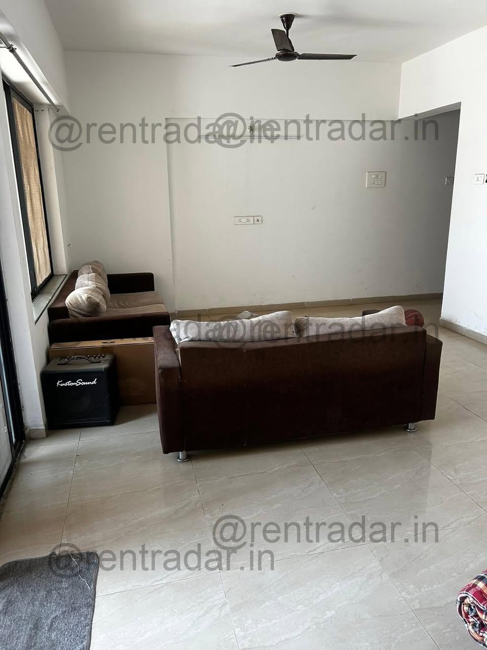 Room in 3bhk at Florista County Society (florista County Society)