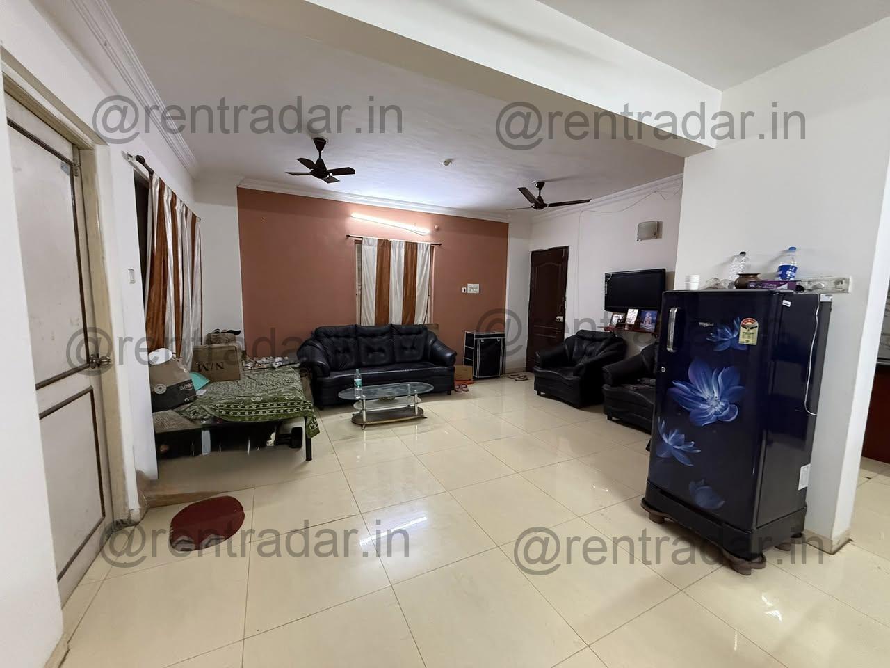 Private Room in 3 Bhk at Baner (supriya Classic Society)