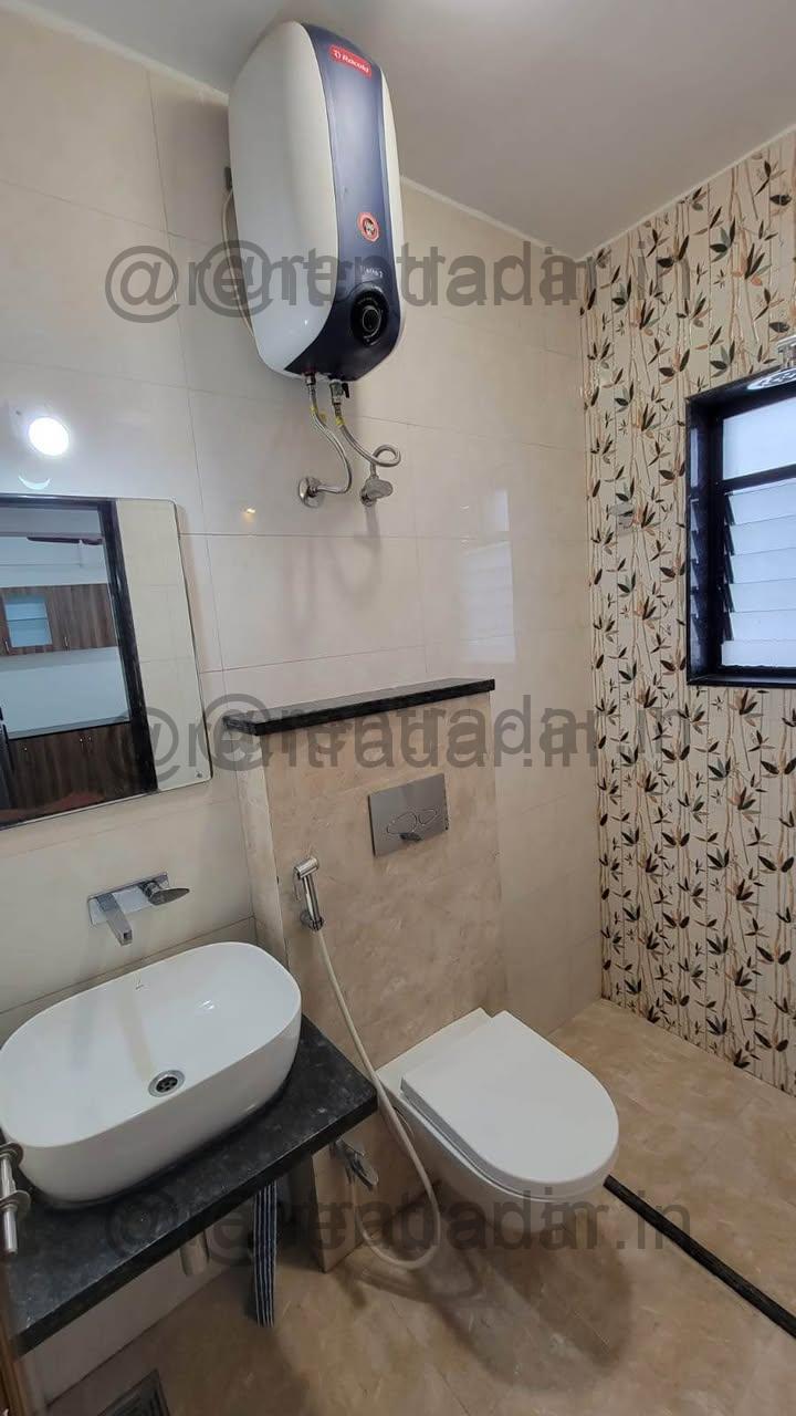 1 Bhk For Rent at Near Kothrud Stand