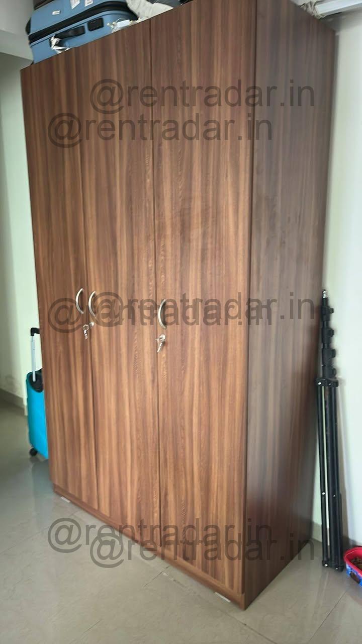 Room in 2 Bhk at Opposite Mazgaon Court