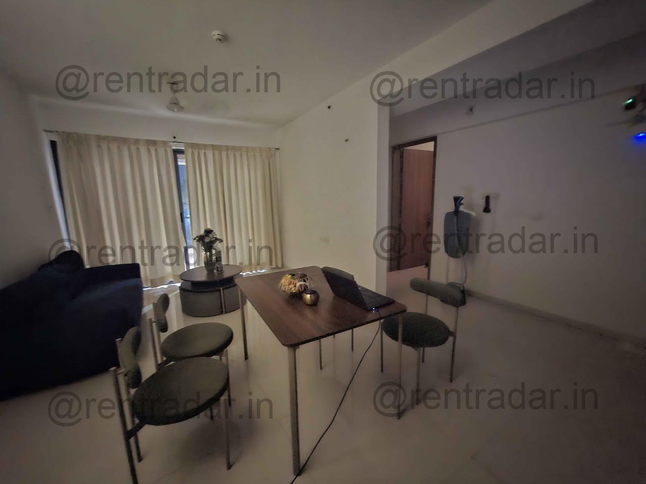 Room in 2bhk at Baner (majestique Signature Towers)