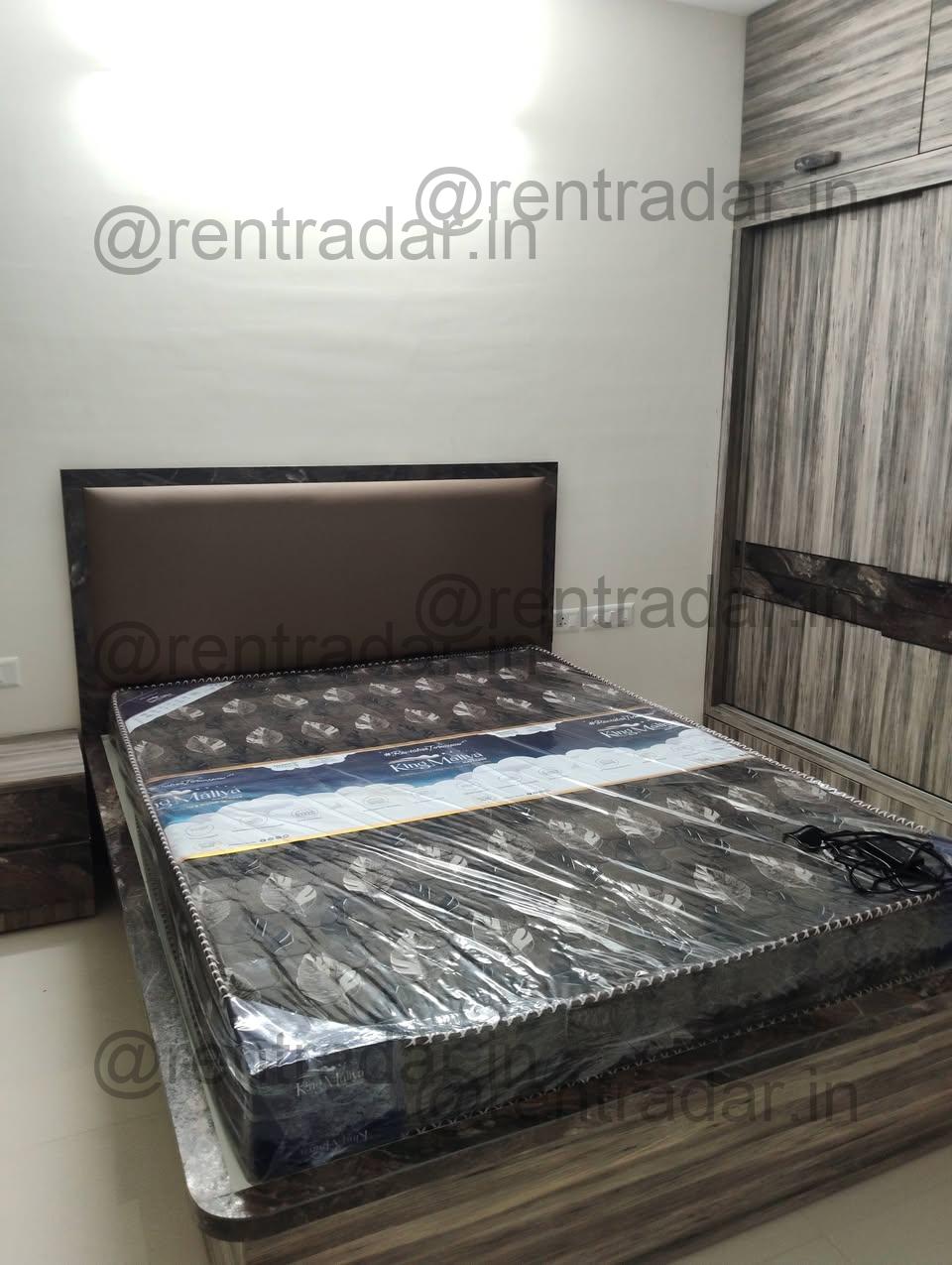 Room in 3 Bhk at Hinjawadi (park Titan)
