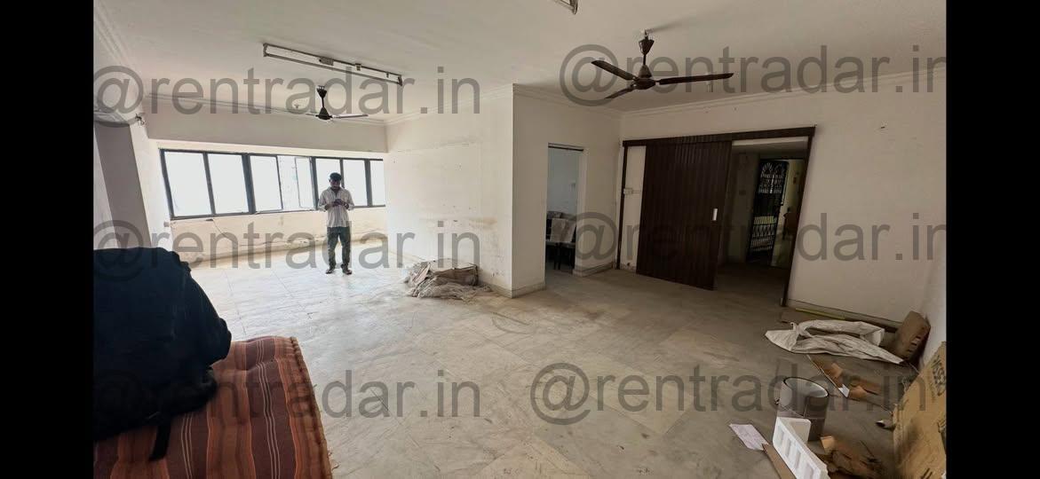 Room in 3bhk at Goregaon East (royal Palms (the Moroccan))