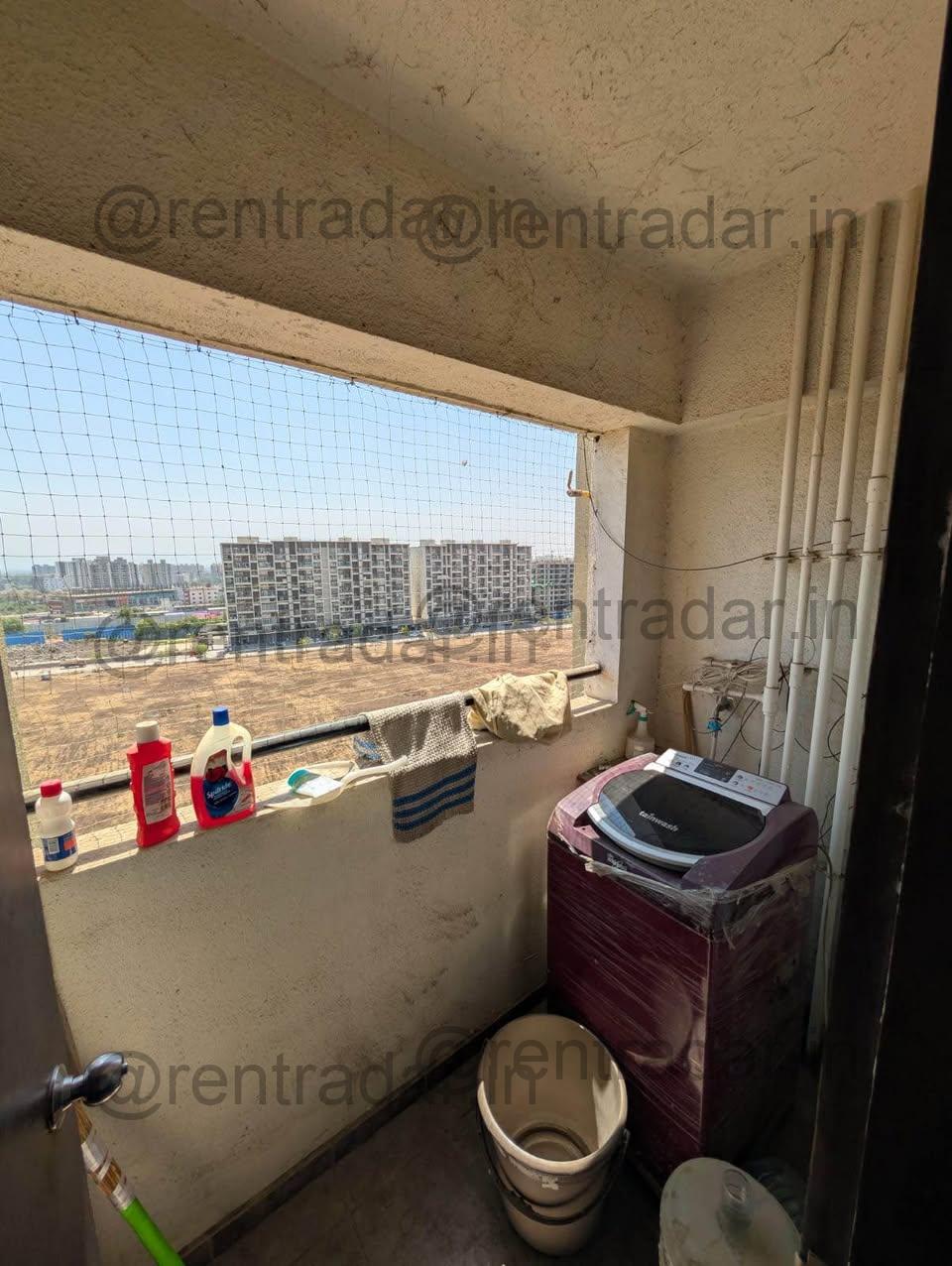 Private Room in 2 Bhk at Wagholi