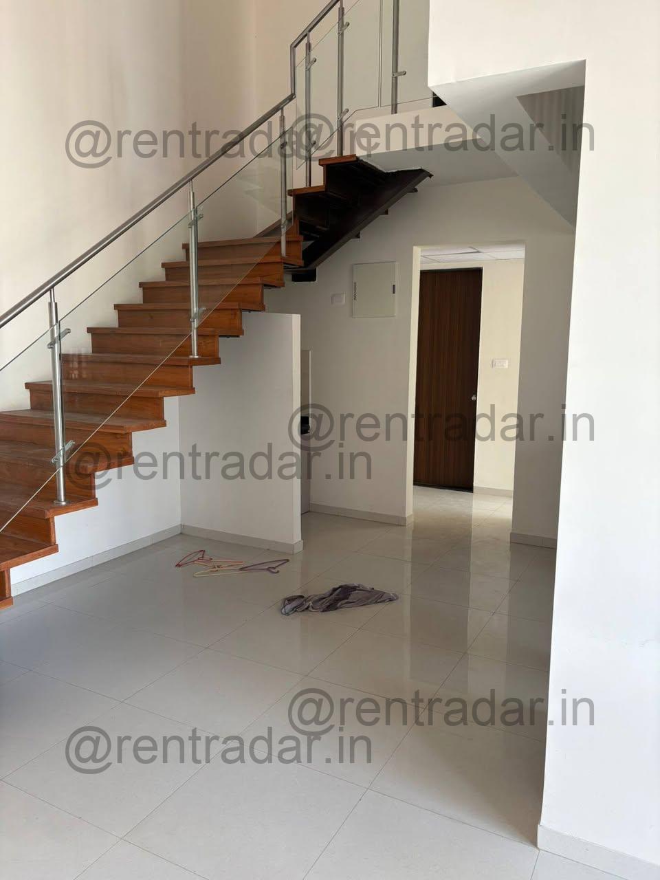 Room in 3bhk at Keshav Nagar (mantra Mesmer)