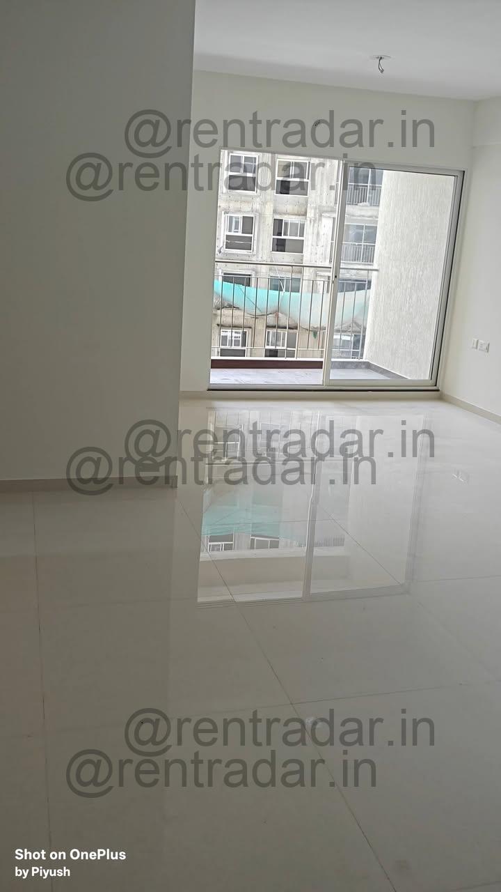 2 Bhk For Rent at Park Titan Society (park Titan Society)