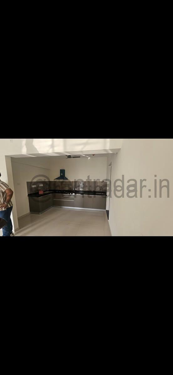 Private Room in 3bhk at Hinjewadi Phase 1 (park Titan)