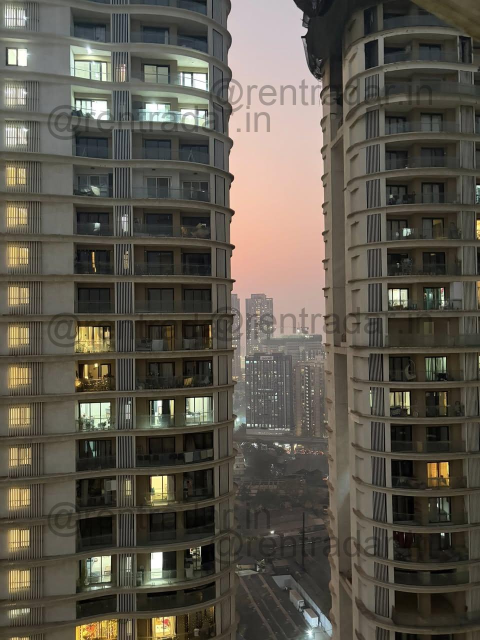 Room in 3 Bhk at Goregaon West (sunteck City Avenue 2)