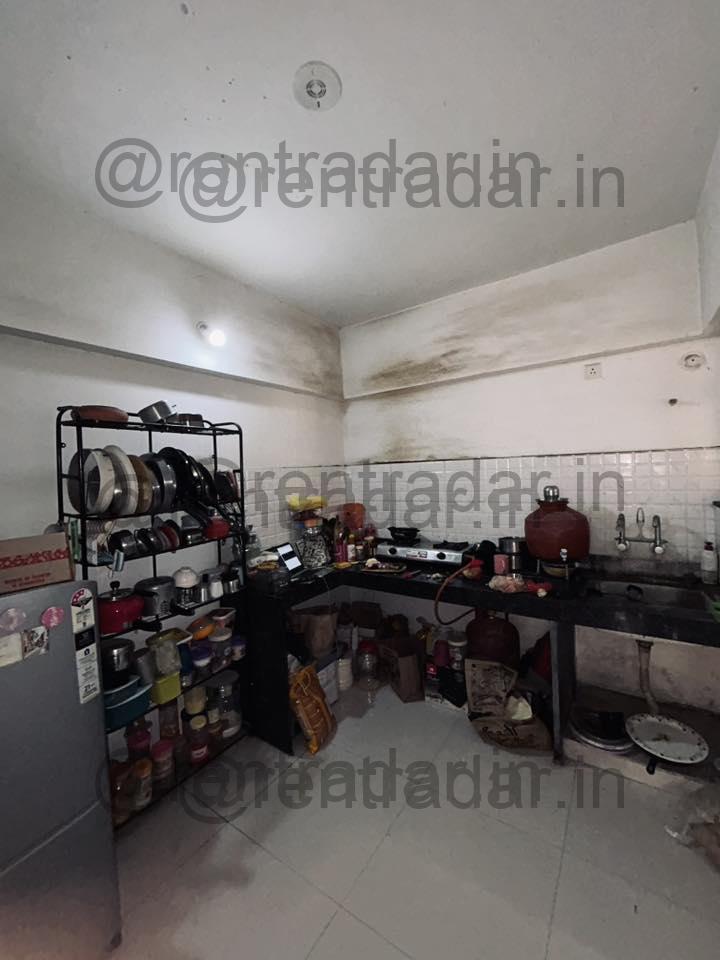 Room in 2 Bhk at Undri (38 Park Majestique)