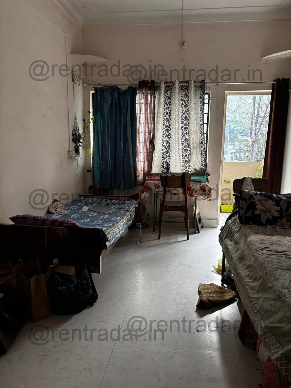 Room in 1bhk at Laxmi Society, Model Colony, SB Road