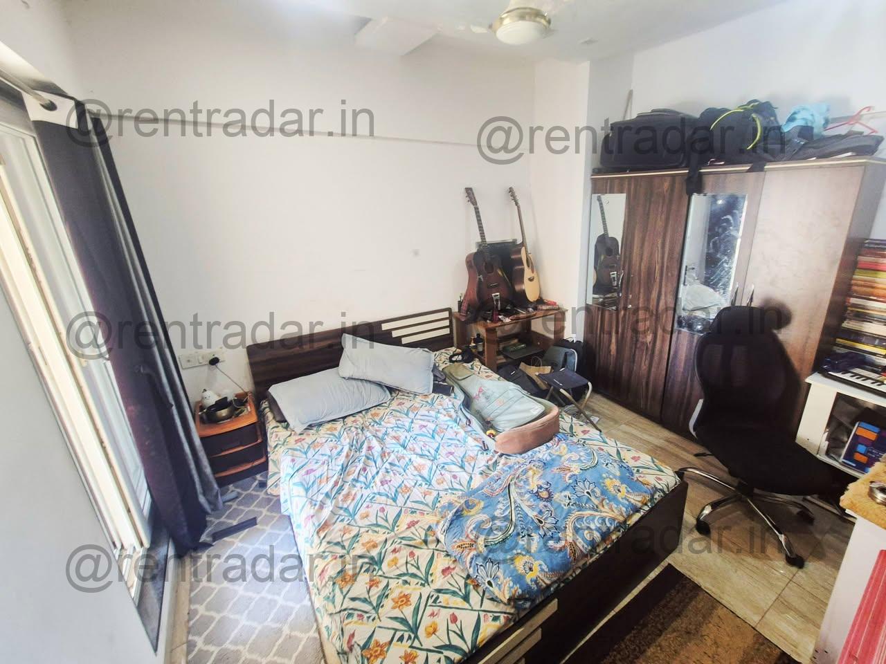 Room in 3bhk at Leisure Town Society, Amanora (leisure Town Society)