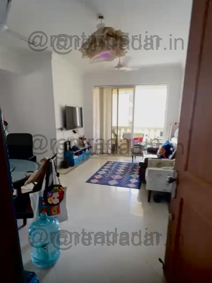 Room Available at Raheja