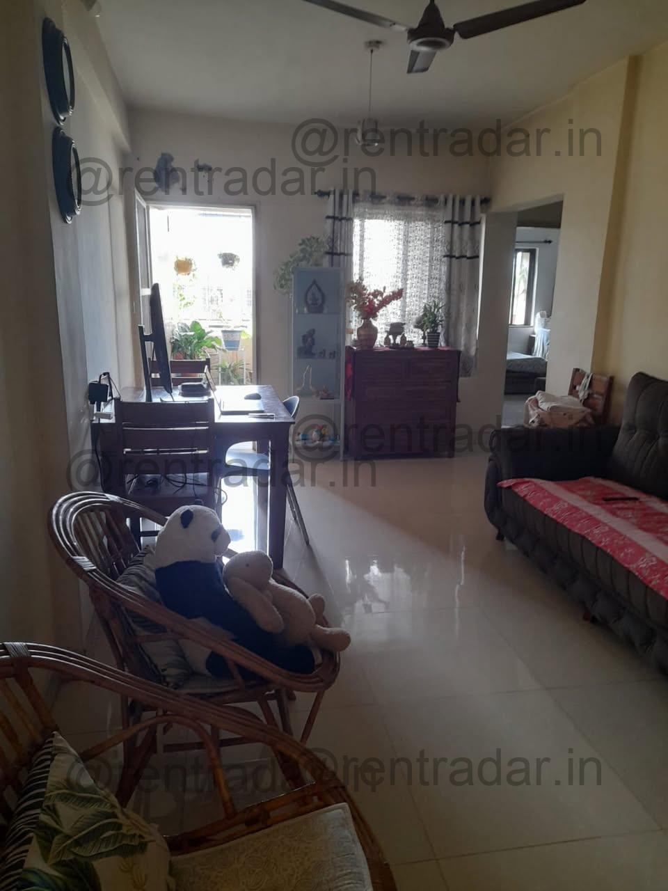 Room in 2bhk at Tingre Nagar, Vishrantwadi, Dhanori (atria Society)