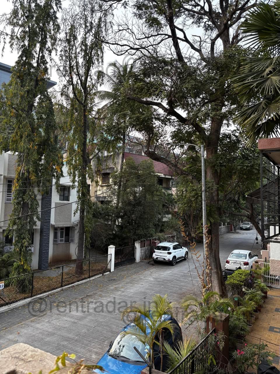 Room in 1bhk at Laxmi Society, Model Colony, SB Road