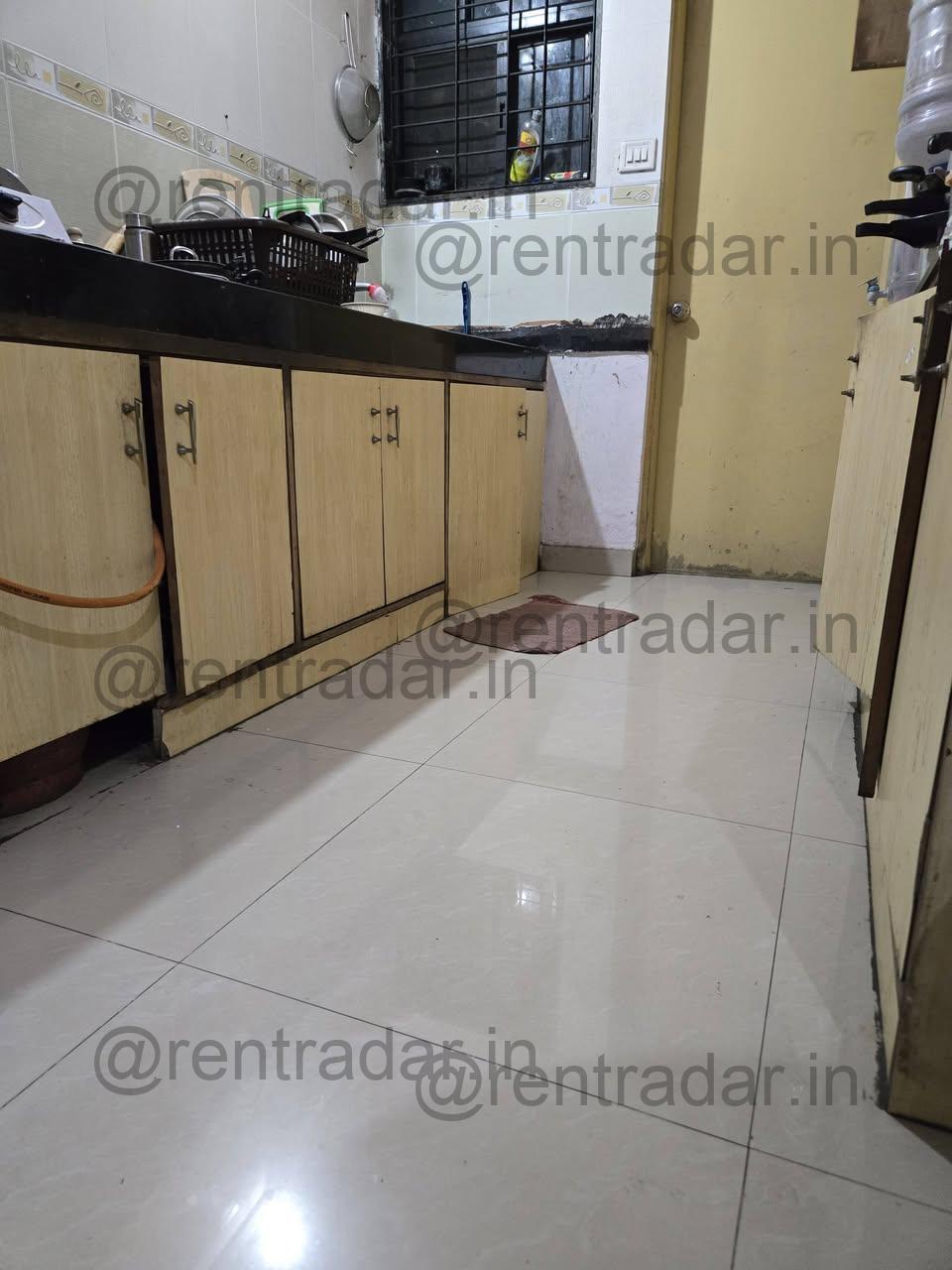 Room in 2 Bhk at Hadapsar