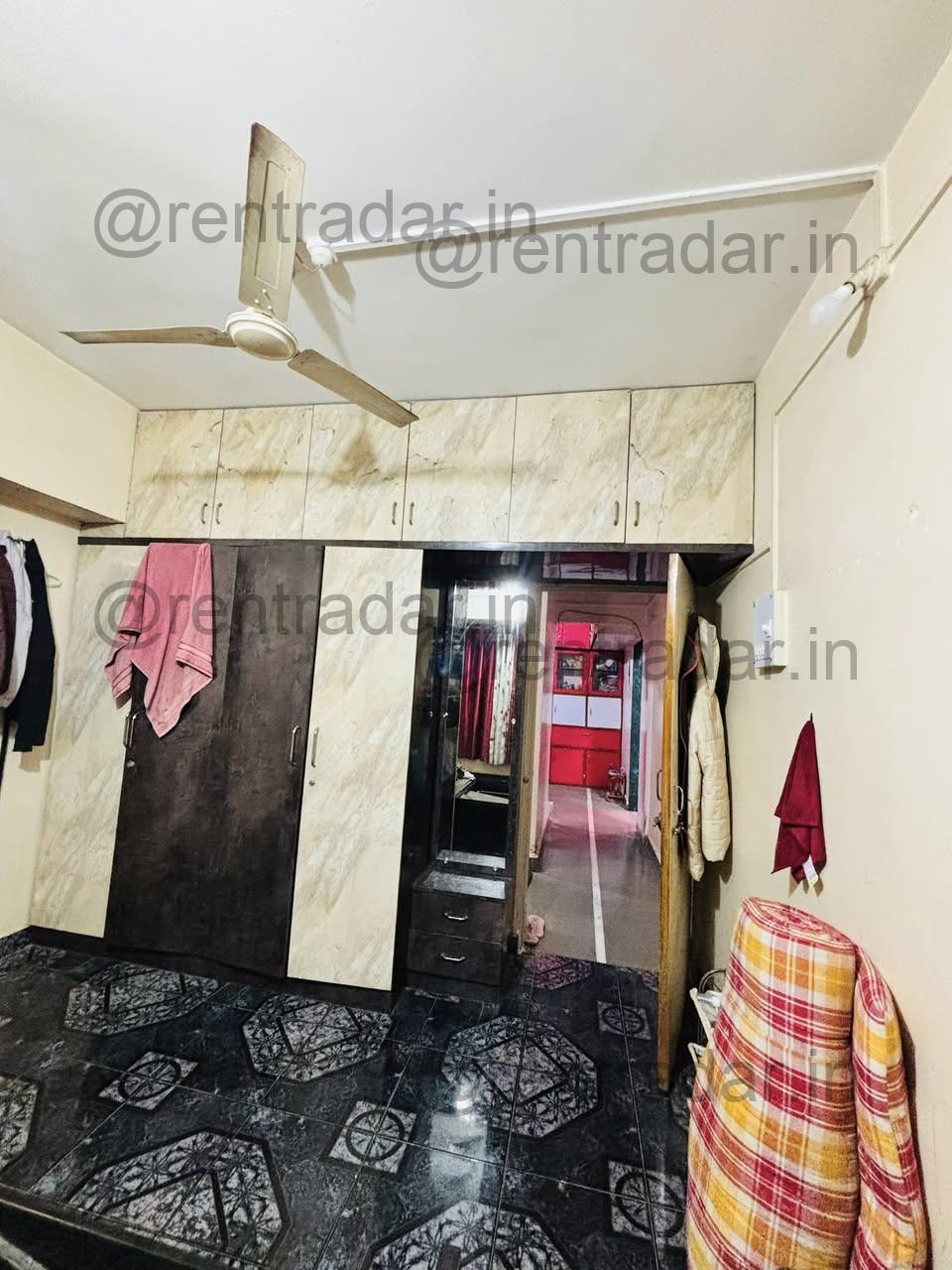 Room in 1 Bhk at Karve Nagar