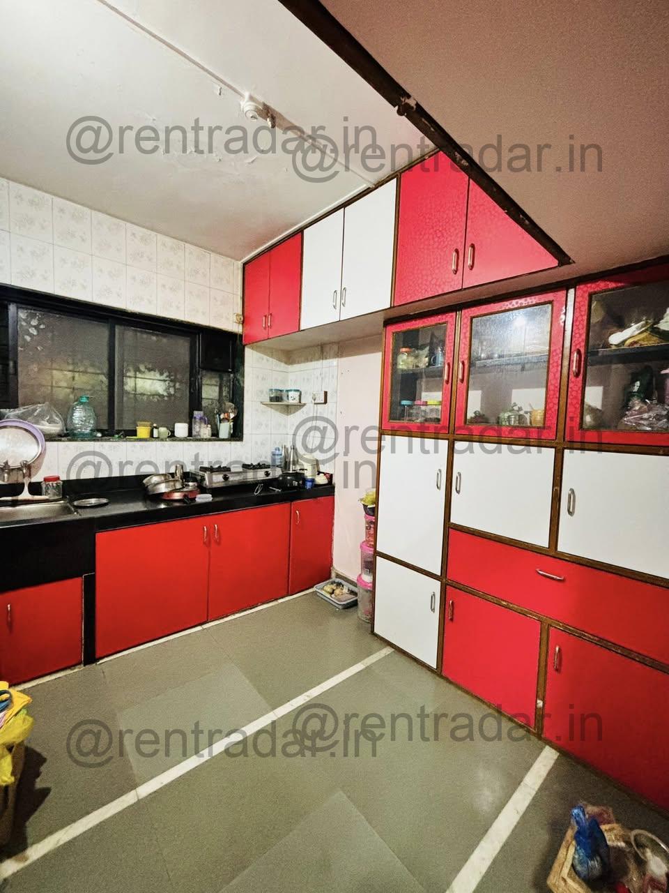 Room in 1 Bhk at Karve Nagar