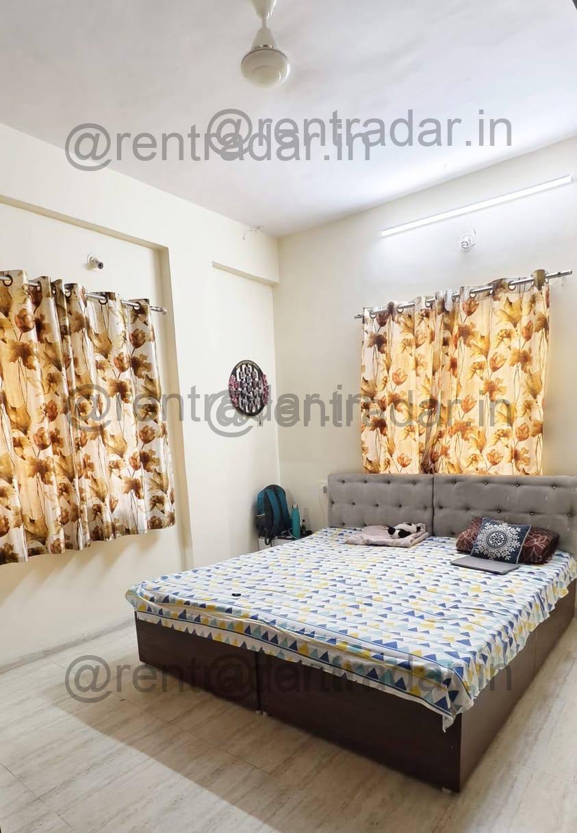 Room in 2bhk at Vishal Nagar