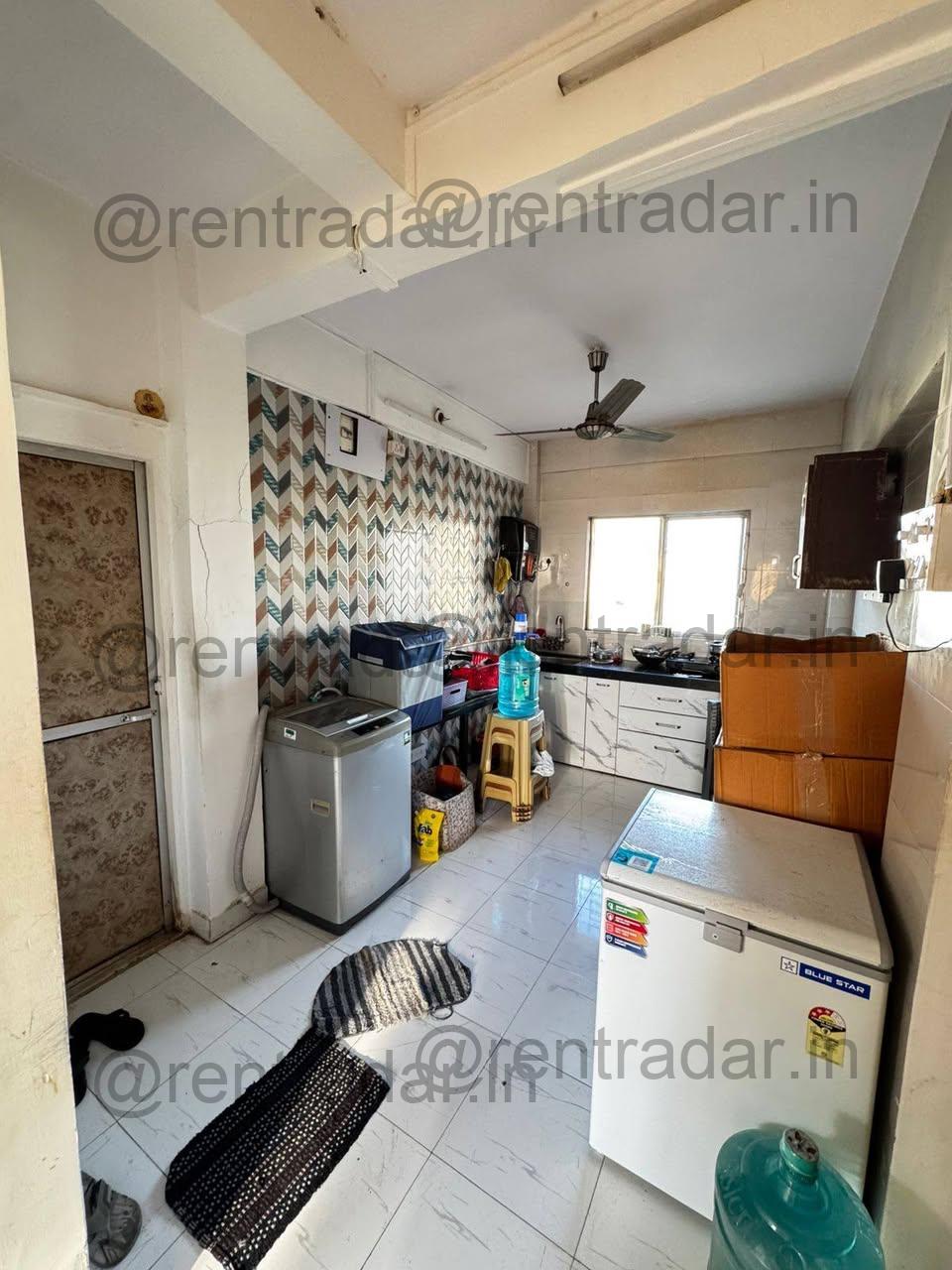 1bhk For Rent at Yari Road
