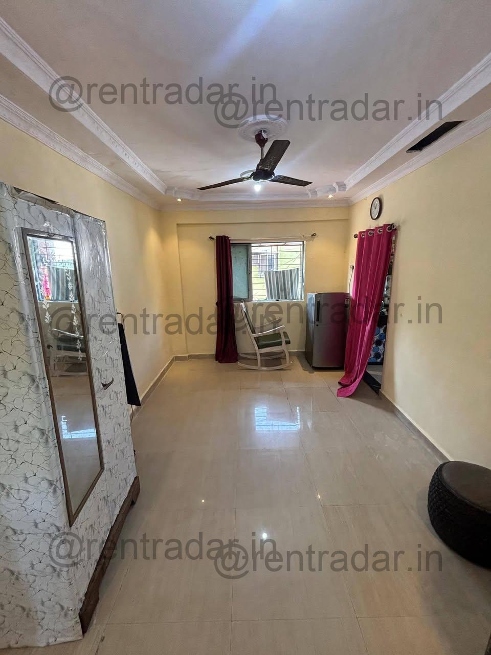 Room in 1 Bhk at Versova