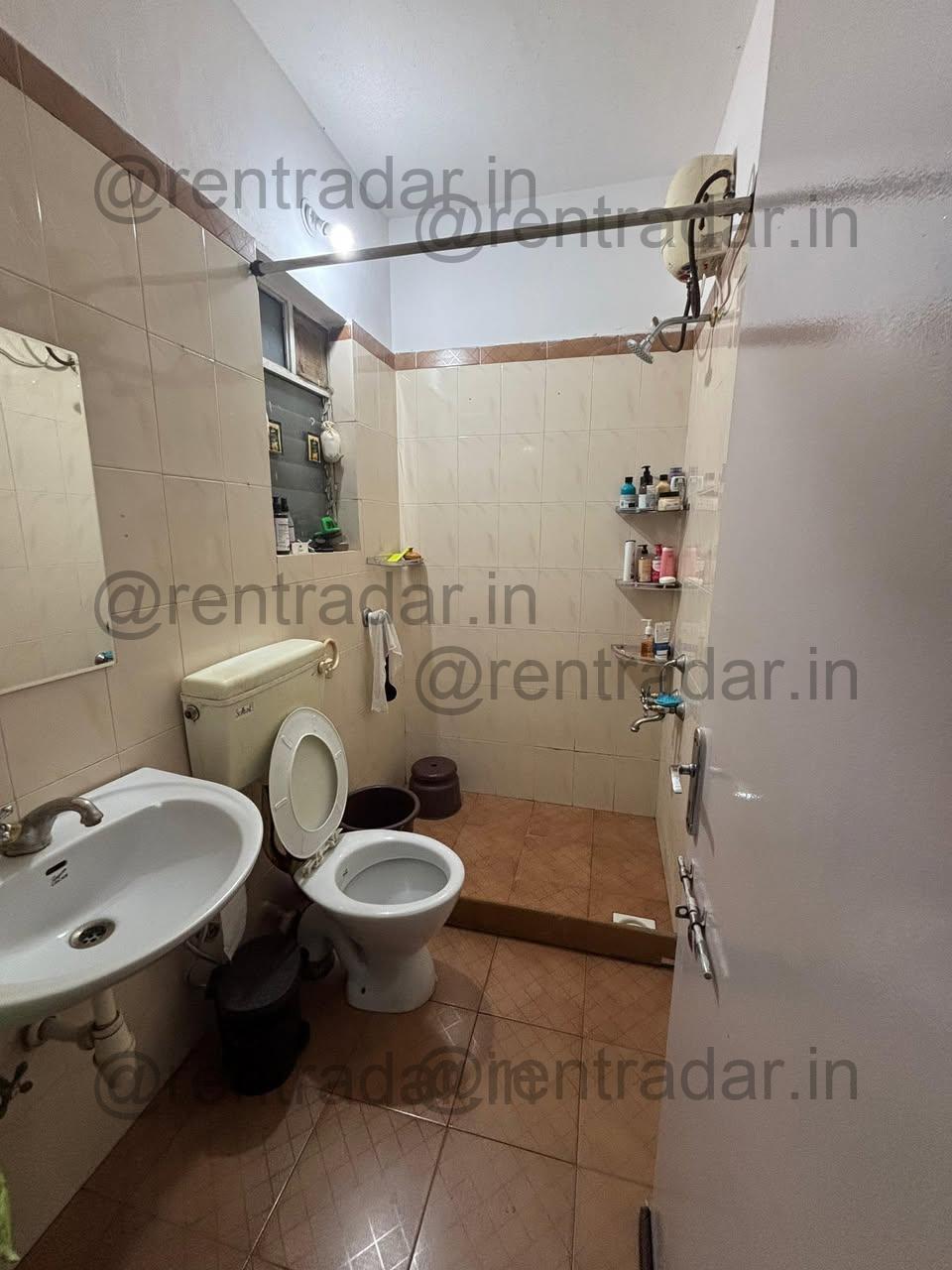 Room in 3 Bhk at Viman Nagar (konark Campus Society)