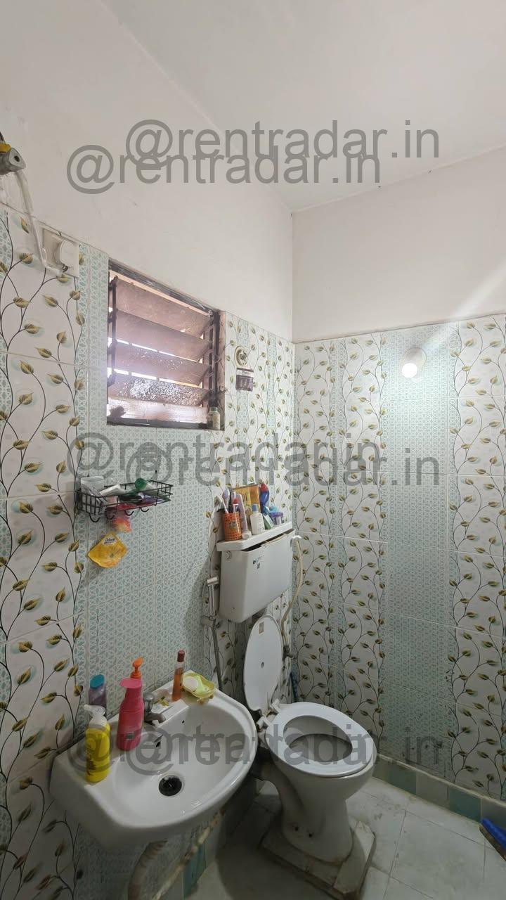 Room in 2 Bhk at Not Specified