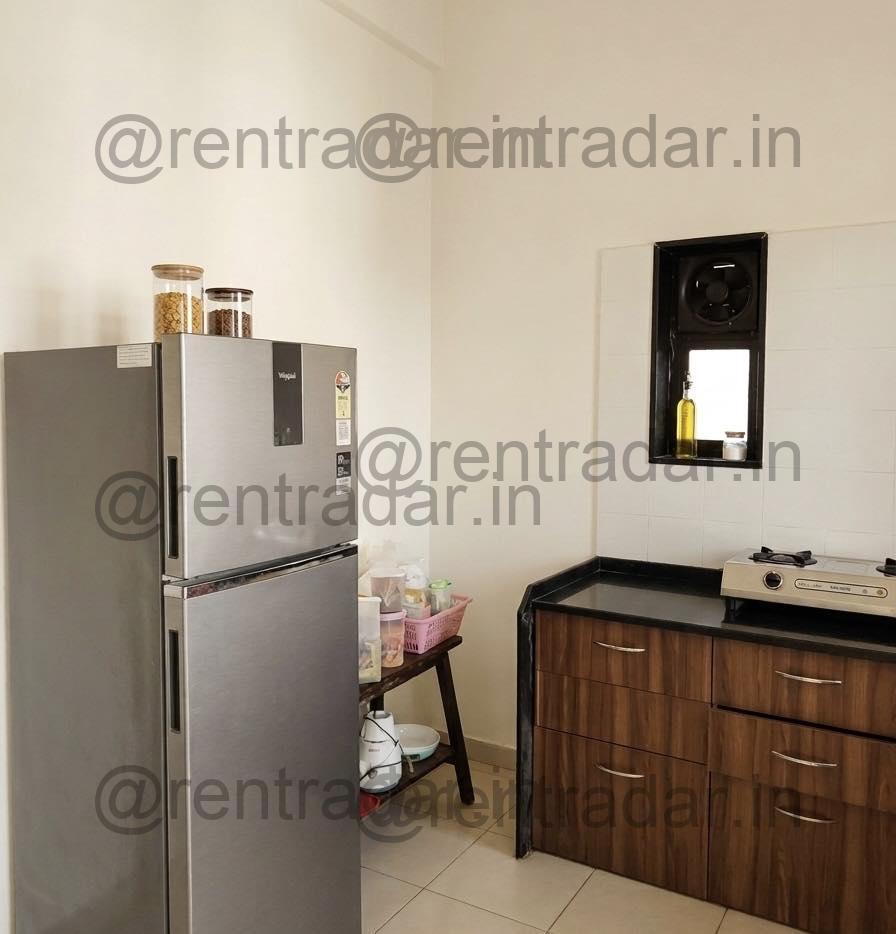 Room in 2bhk at Rohan Garima Society (rohan Garima Society)