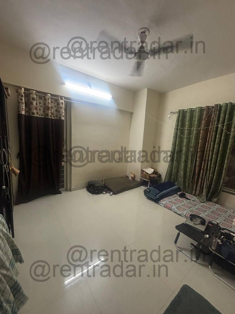 Room Available at Wakad