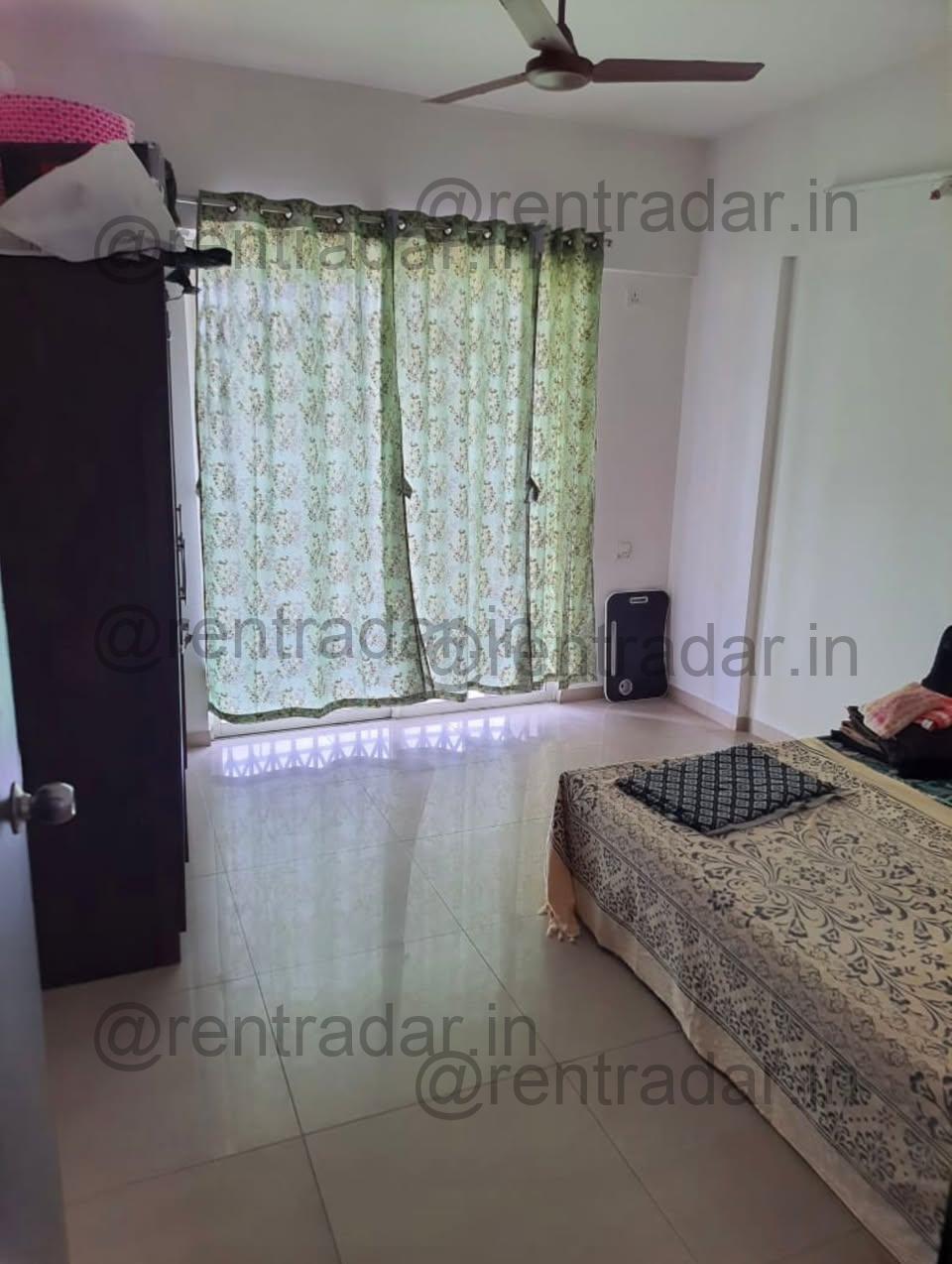 Room in 3bhk at Kharadi (downtown Cheryl)