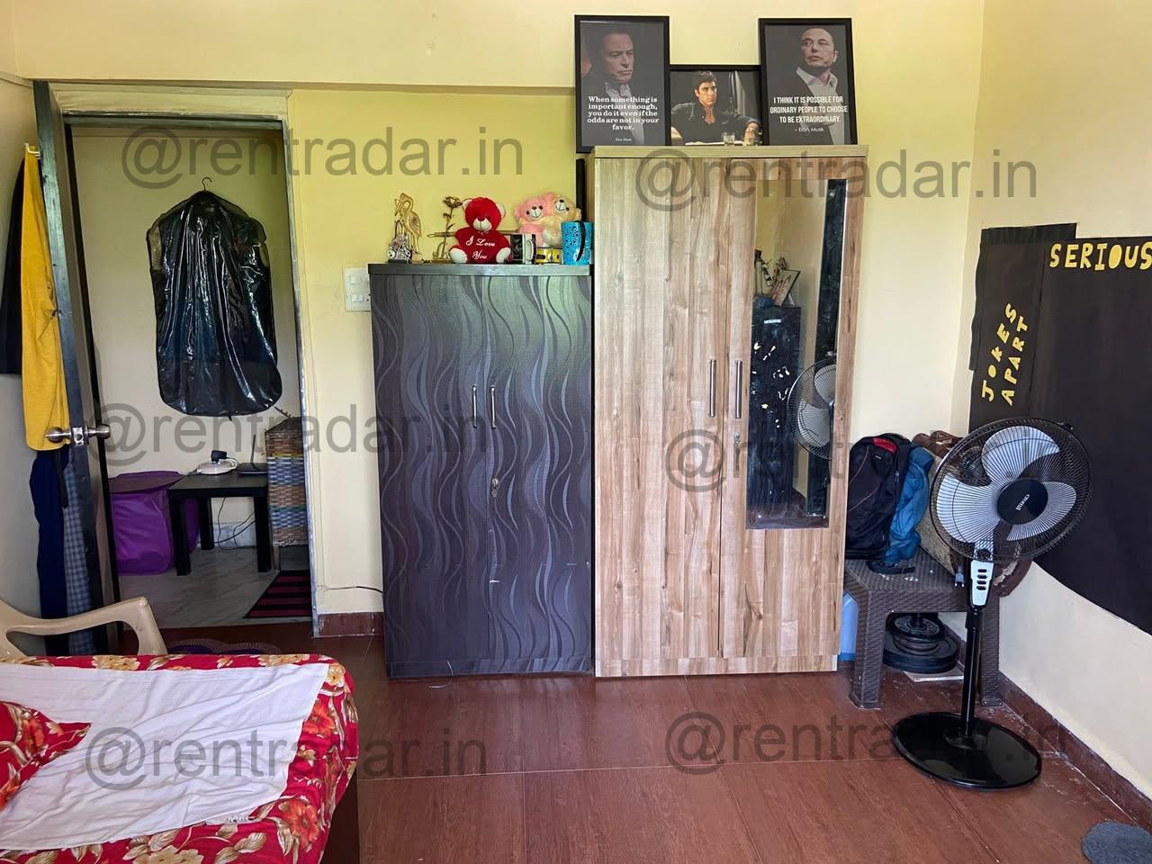Room in 2 Bhk at Goregaon East
