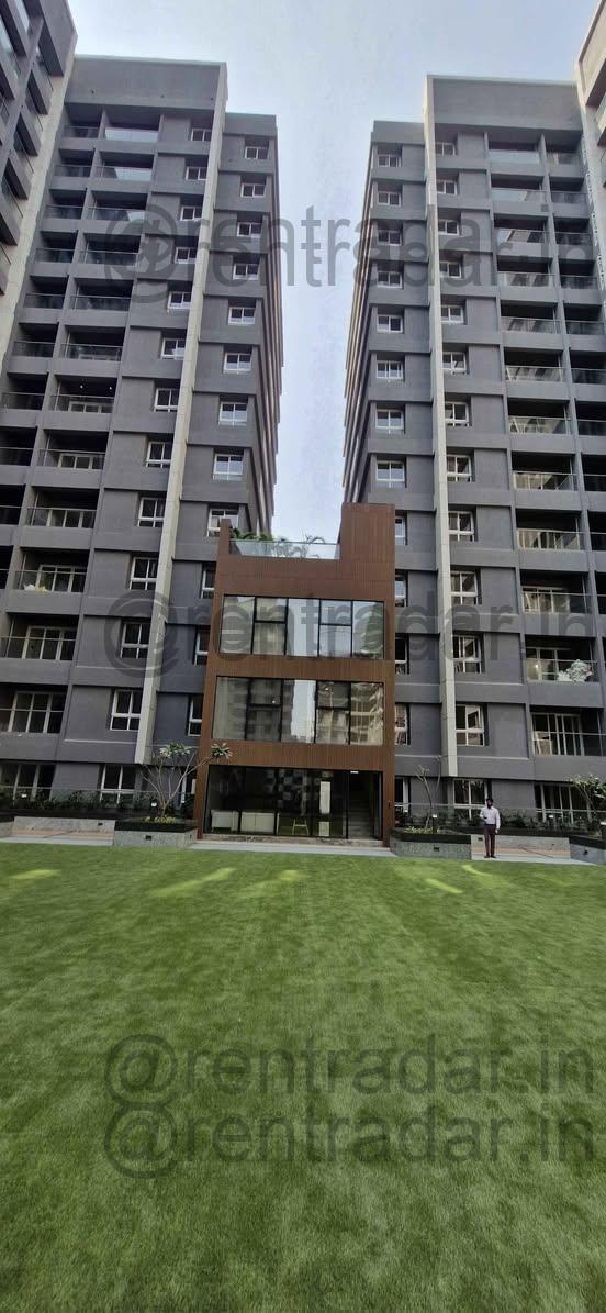 2bhk For Rent at Kharadi (pristine Allure)