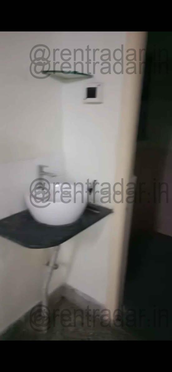 1bhk For Rent at Hadapsar (mantri Market Apartment)